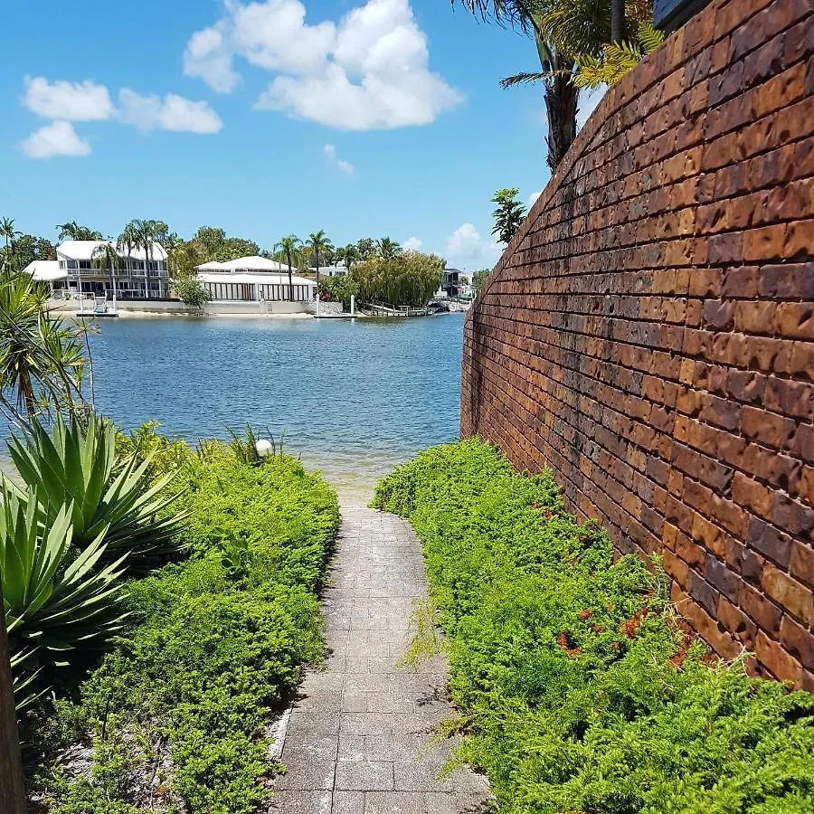 Unit 4 Weyba Lodge Noosa Australia