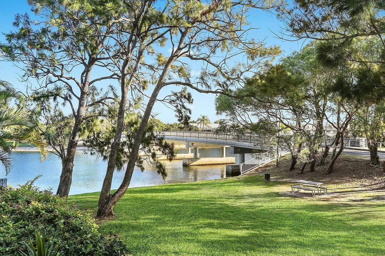 Unit 4 Weyba Lodge Noosa